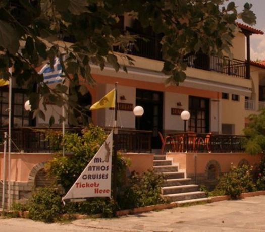 Hotel Alexandros ออร์โมส ปานากีอาส ภายนอก รูปภาพ
